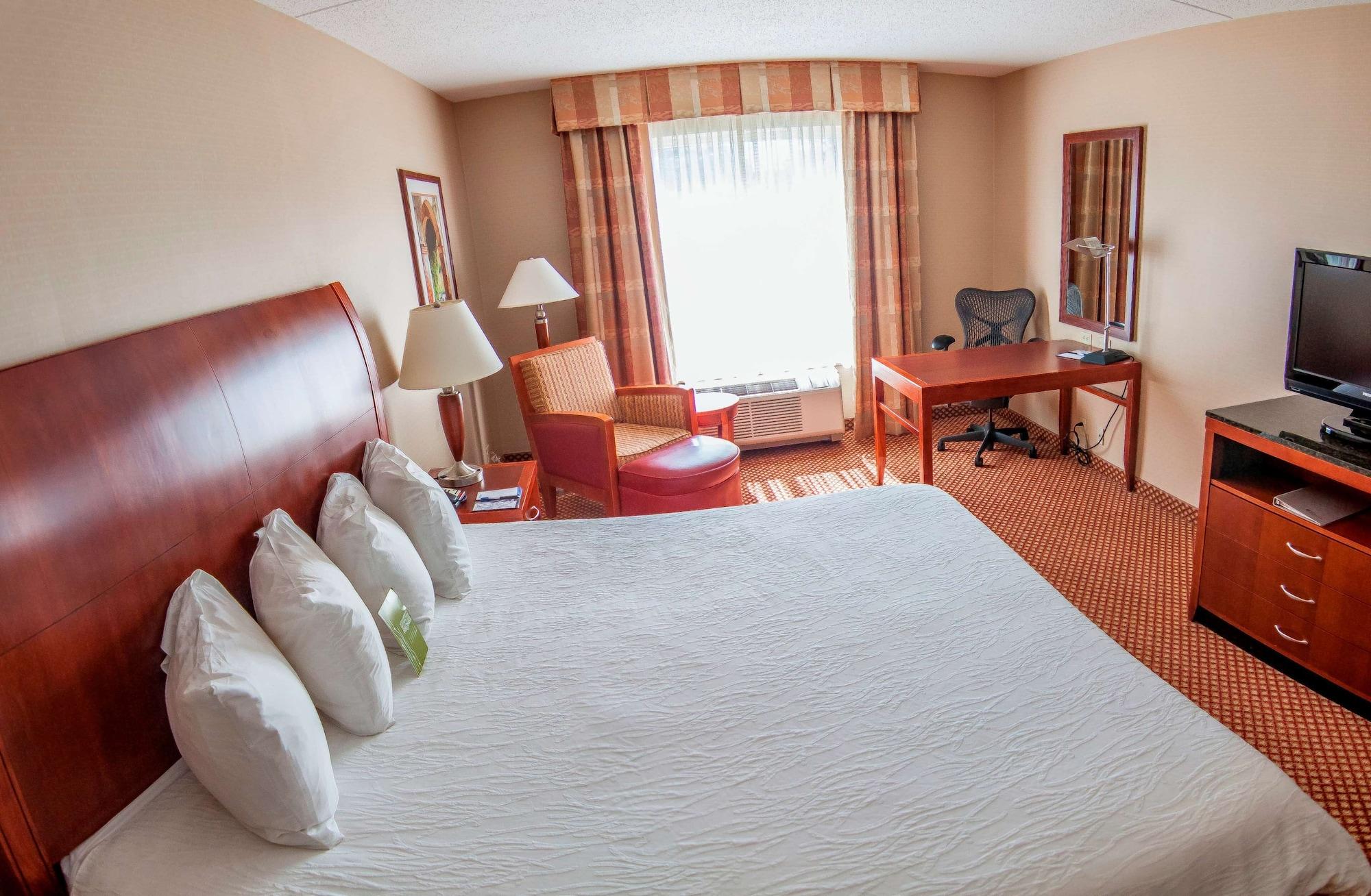 Hilton Garden Inn Mystic/Гротън Екстериор снимка