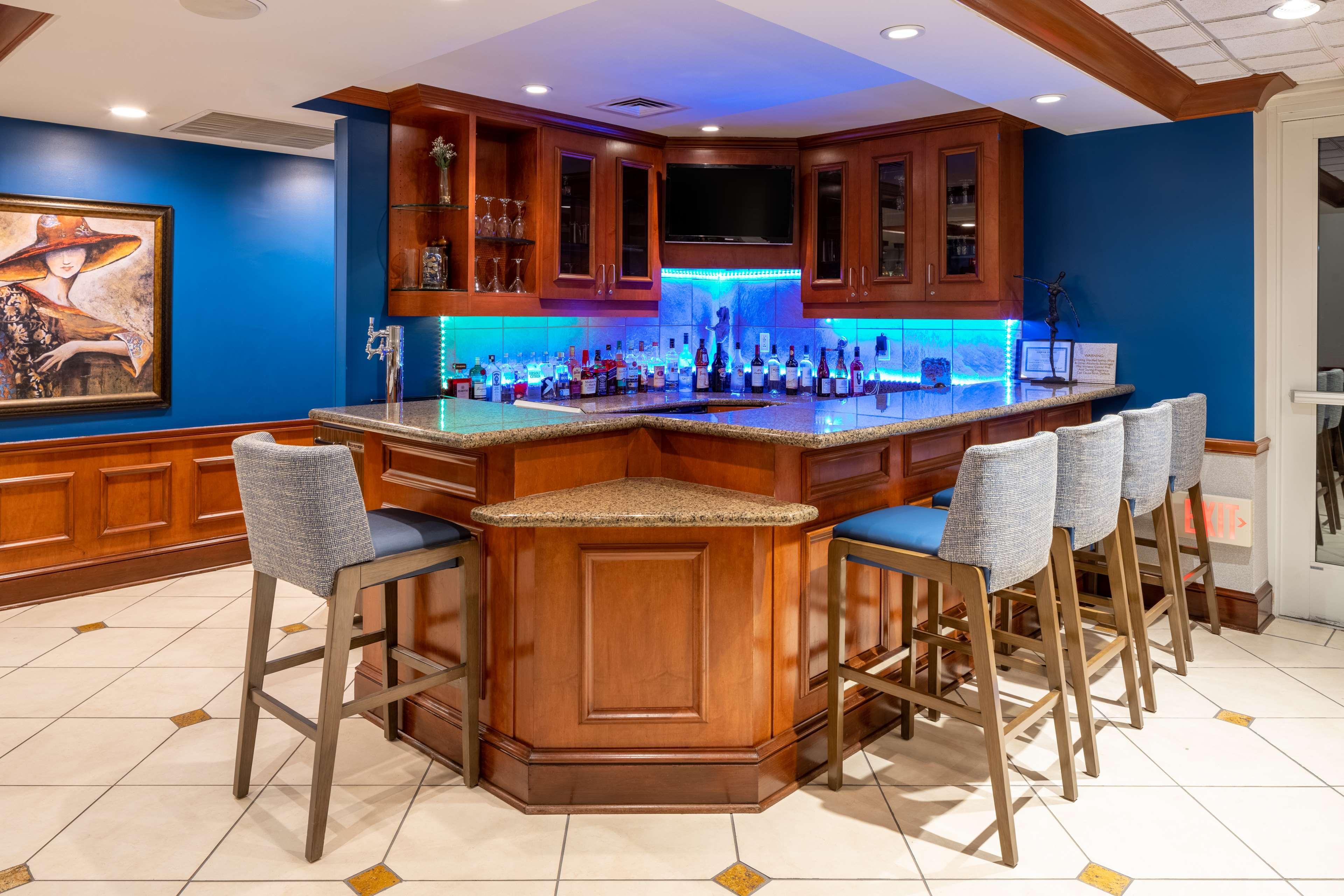 Hilton Garden Inn Mystic/Гротън Екстериор снимка