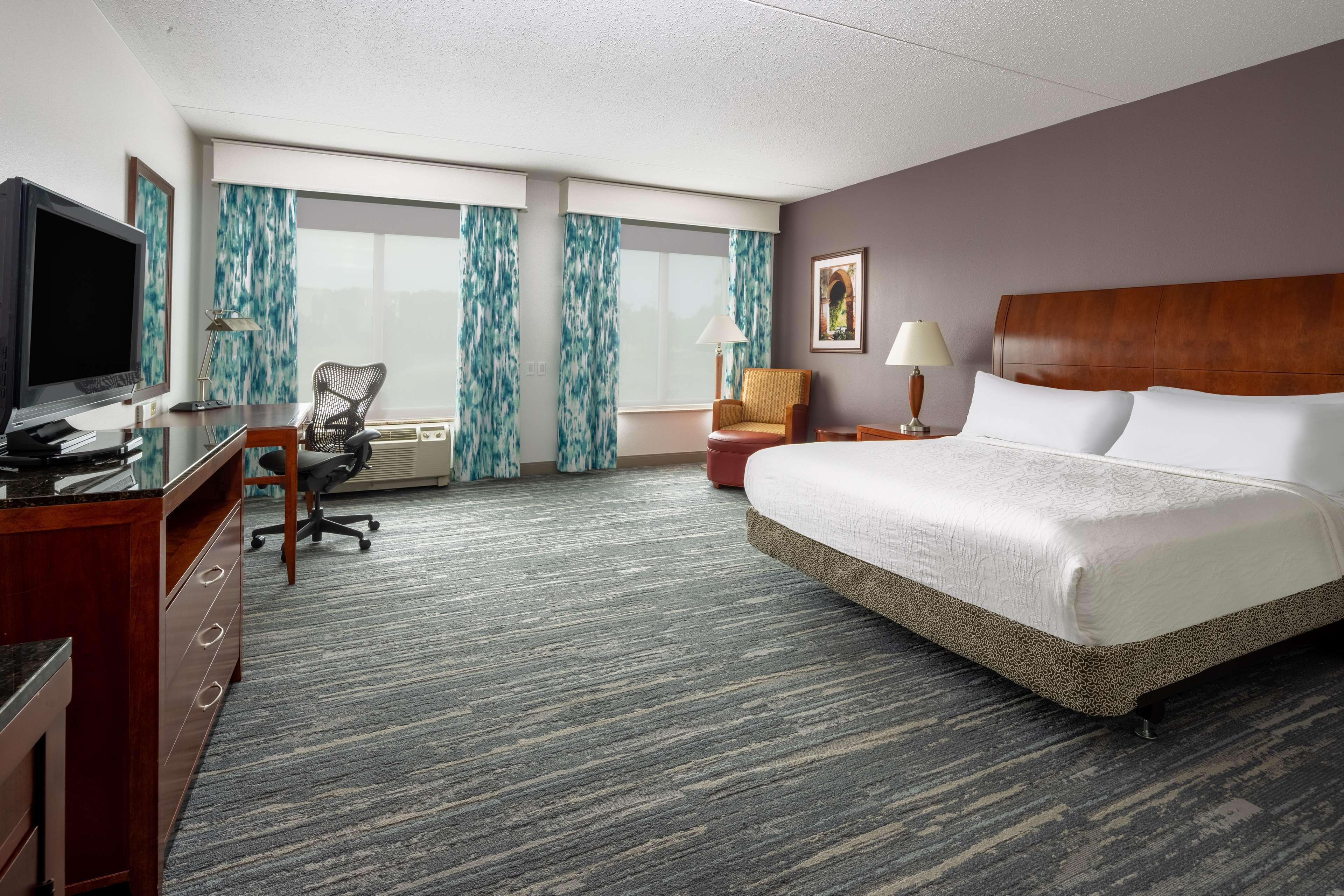 Hilton Garden Inn Mystic/Гротън Екстериор снимка