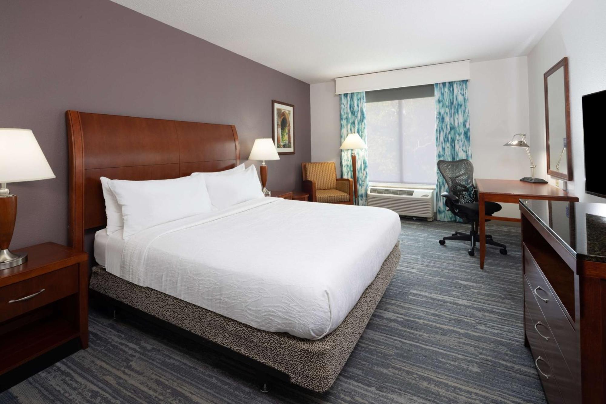 Hilton Garden Inn Mystic/Гротън Екстериор снимка