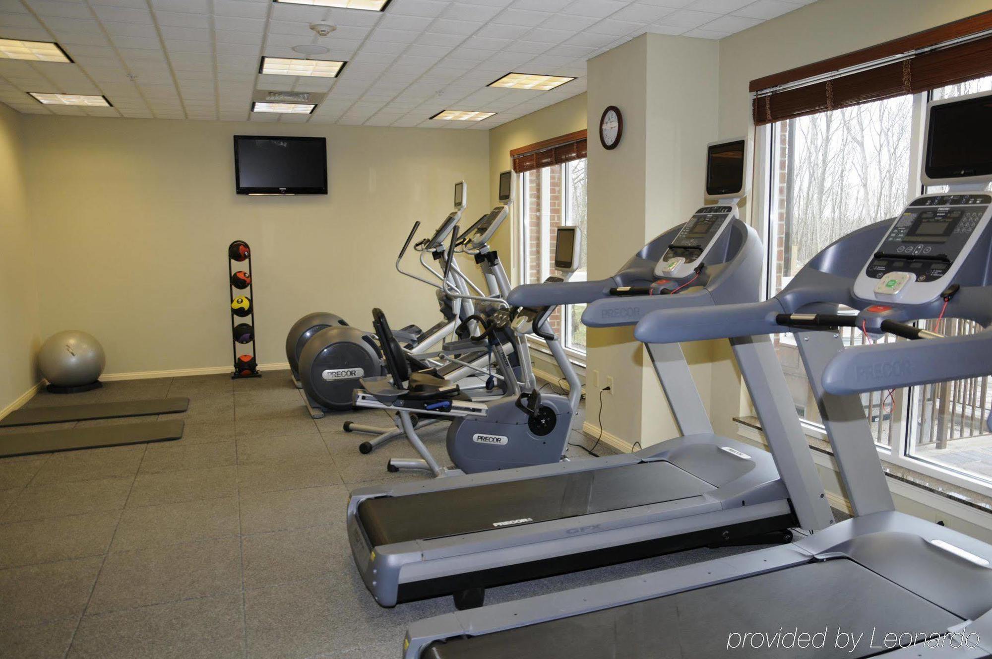 Hilton Garden Inn Mystic/Гротън Съоръжения снимка